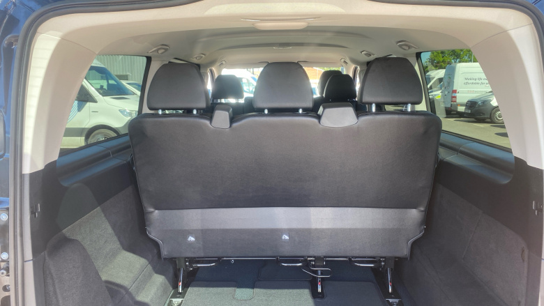 Mercedes-Benz Vito Tourer L3 Diesel Rwd 114 CDI Pro 9-Seater 9G-Tronic